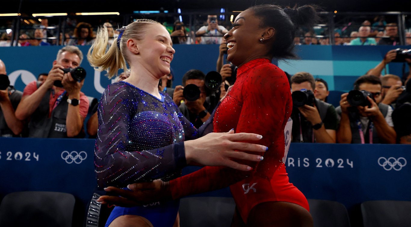 Симона Байлз