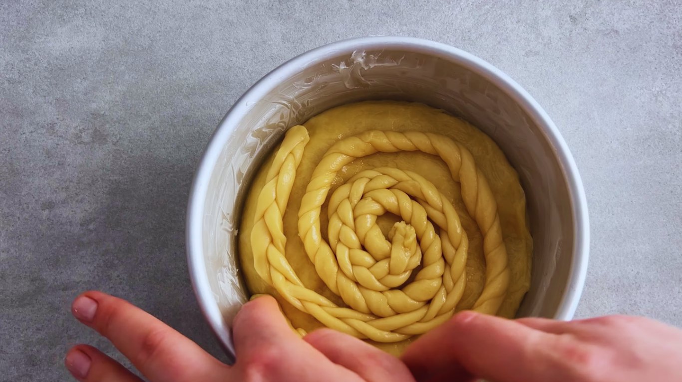 гарний декор для паски