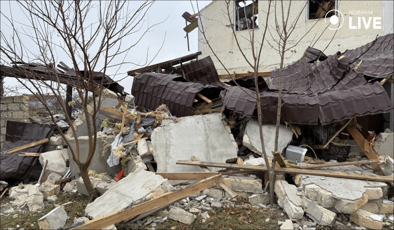 Залишилися без дому взимку — люди про наслідки атаки на Одещину - фото 6