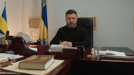 Зеленський вперше показав бункер на Банковій — відео - 290x160