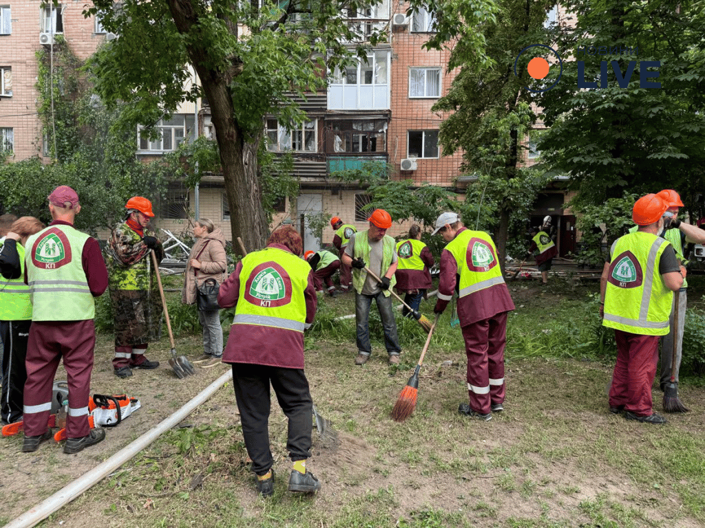 Ліквідація наслідків обстрілу Харкова 7 червня
