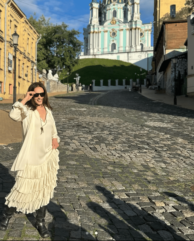 Софія Ротару на фото в Києві