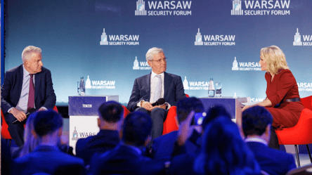 Атаки РФ та реакція НАТО — підсумки безпекового форуму у Варшаві - 285x160