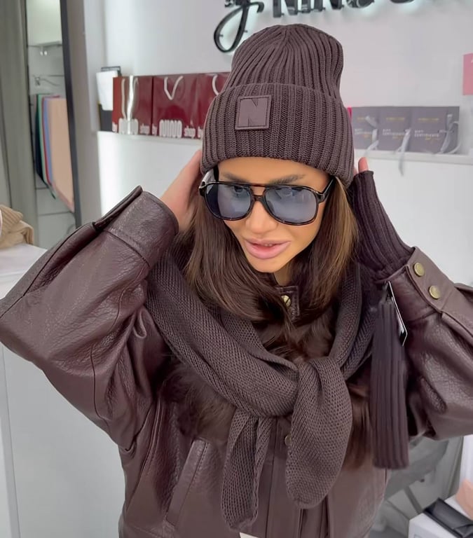 Шапки з написами цього року підійдуть більше підліткам