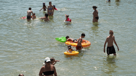 Курортный сезон — какая температура воды в Одессе сегодня - 285x160