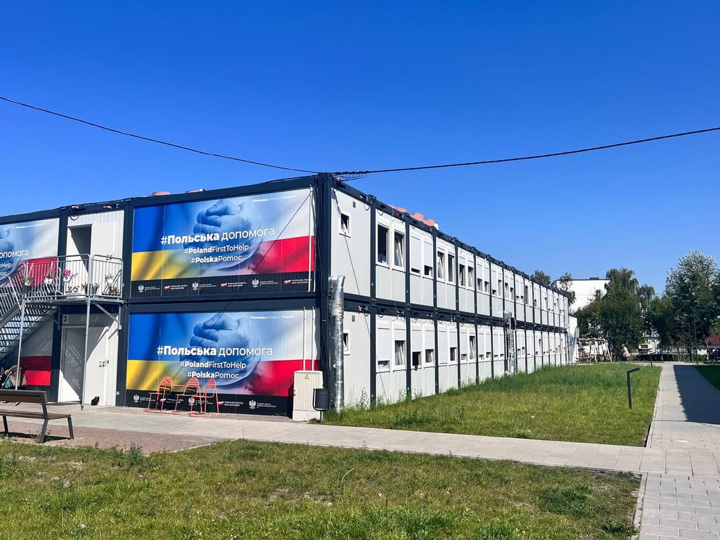 Подвір'я модульного містечка. Фото: Новини.LIVE