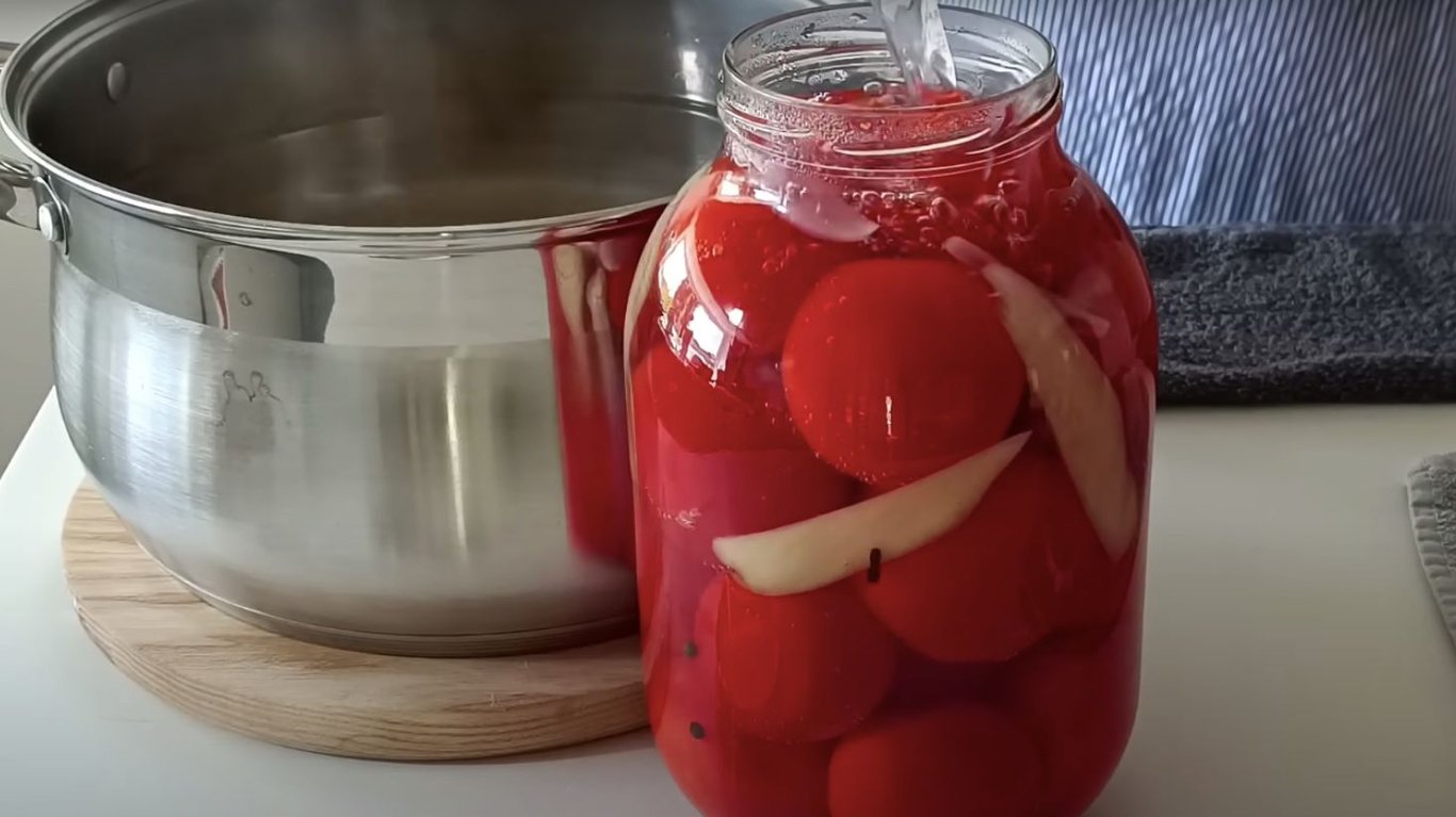 смачний рецепт мраинованих помідорів 