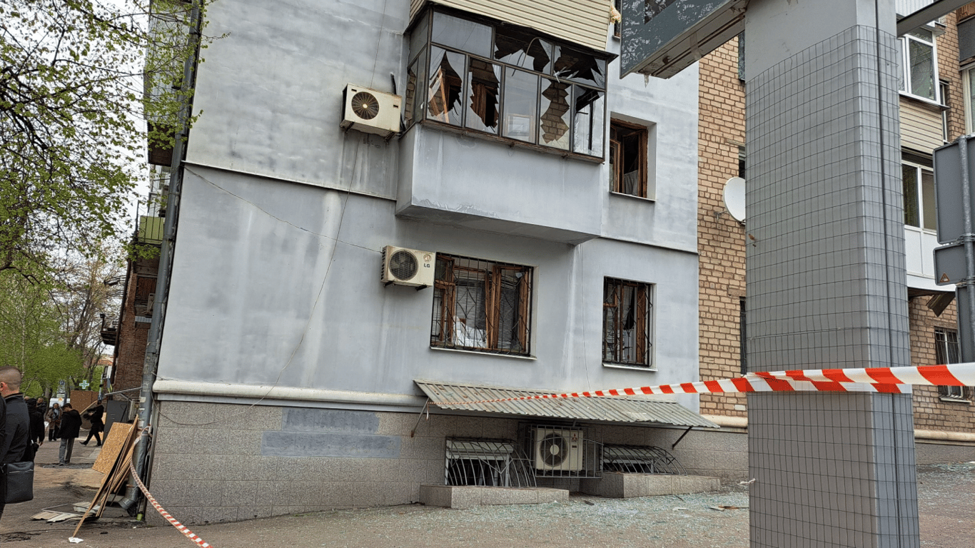 Атака РФ на Дніпро: кількість загиблих зросла до трьох осіб