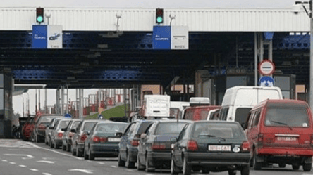 До Молдови не виїхати — яка ситуація на трасі Одеса-Рені - 285x160