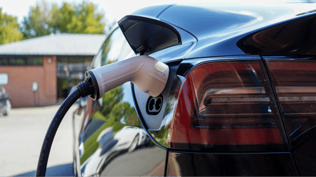 Электрокары вредят окружающей среде больше бензина — причина - 290x160