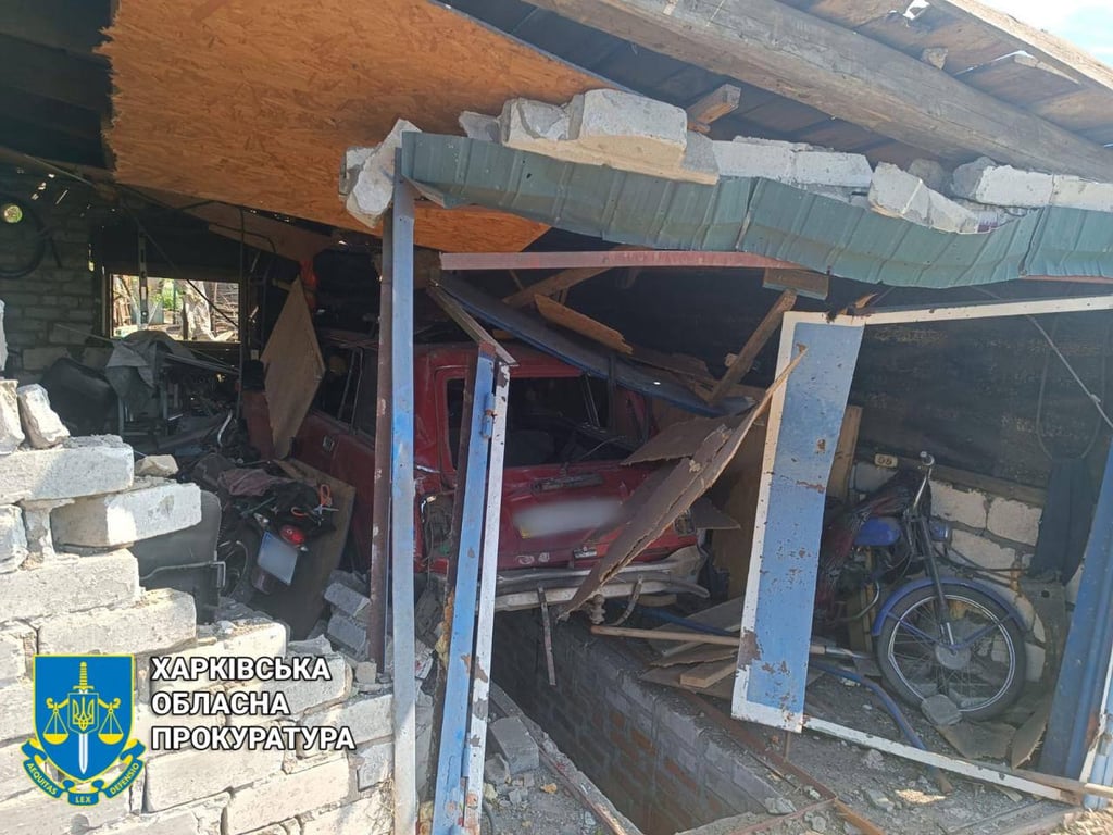 Пошкоджена сільськогосподарська техніка — ціль ворожого обстрілу на Харківщині