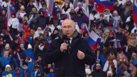 Навіть не закашлявся: путін виступив на концерті у "Лужниках" та назвав всіх росіян захисниками рф - 285x160