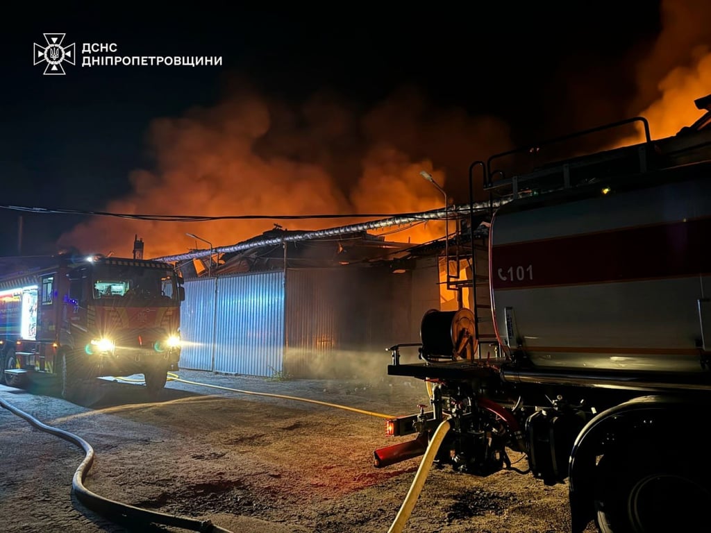 FPV-дрони, артилерія й пожежі - як минула ніч 2 листопада у Павлограді