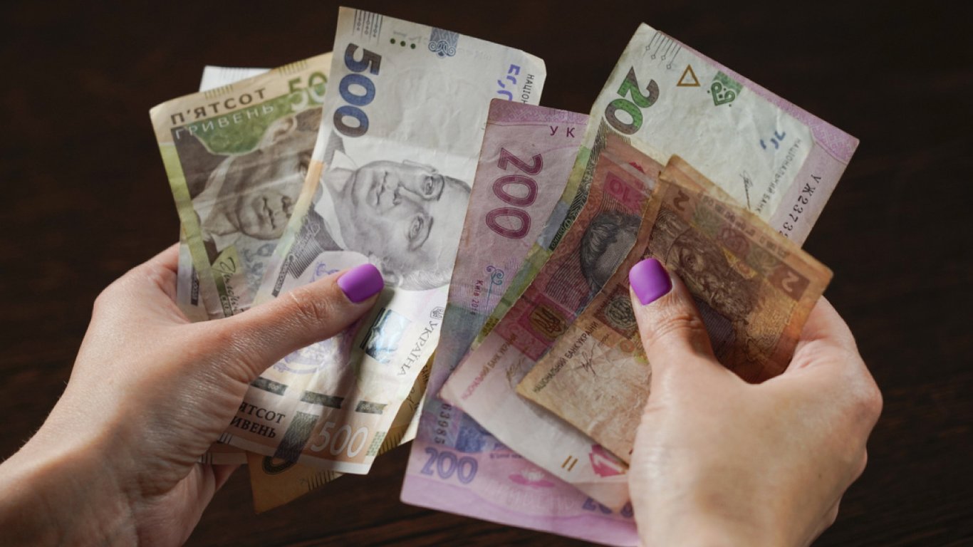 Соцвыплаты в 7,8 тыс. грн — некоторым украинским детям повысили размер пособия