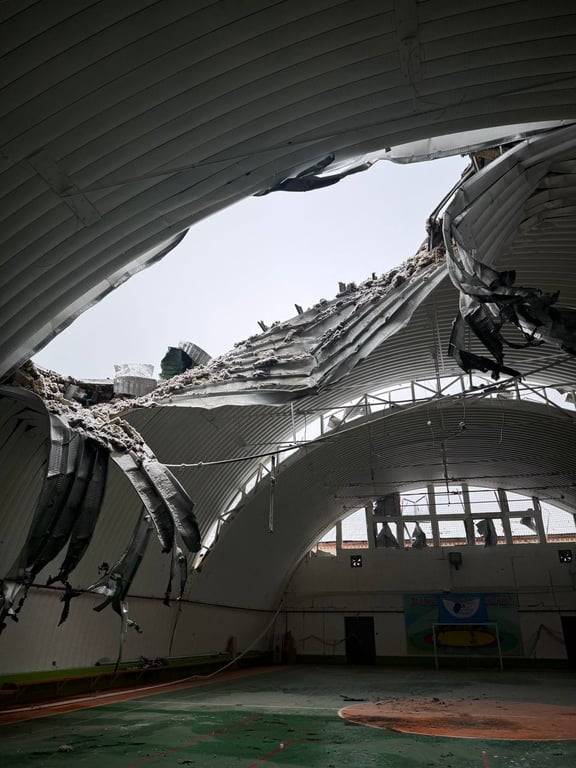 удар по спорткомплексі на Харківщині 2 лютого