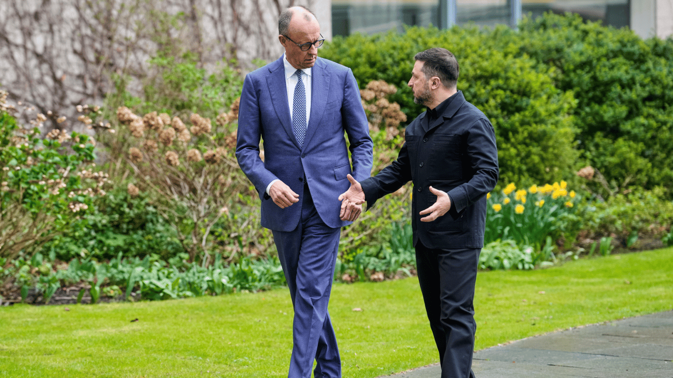 Зеленський прибув до Берліна: запланована зустріч з Мерцем