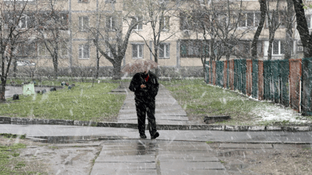 Снег заменит дождь — Укргидрометеоцентр дал неожиданный прогноз - 290x166