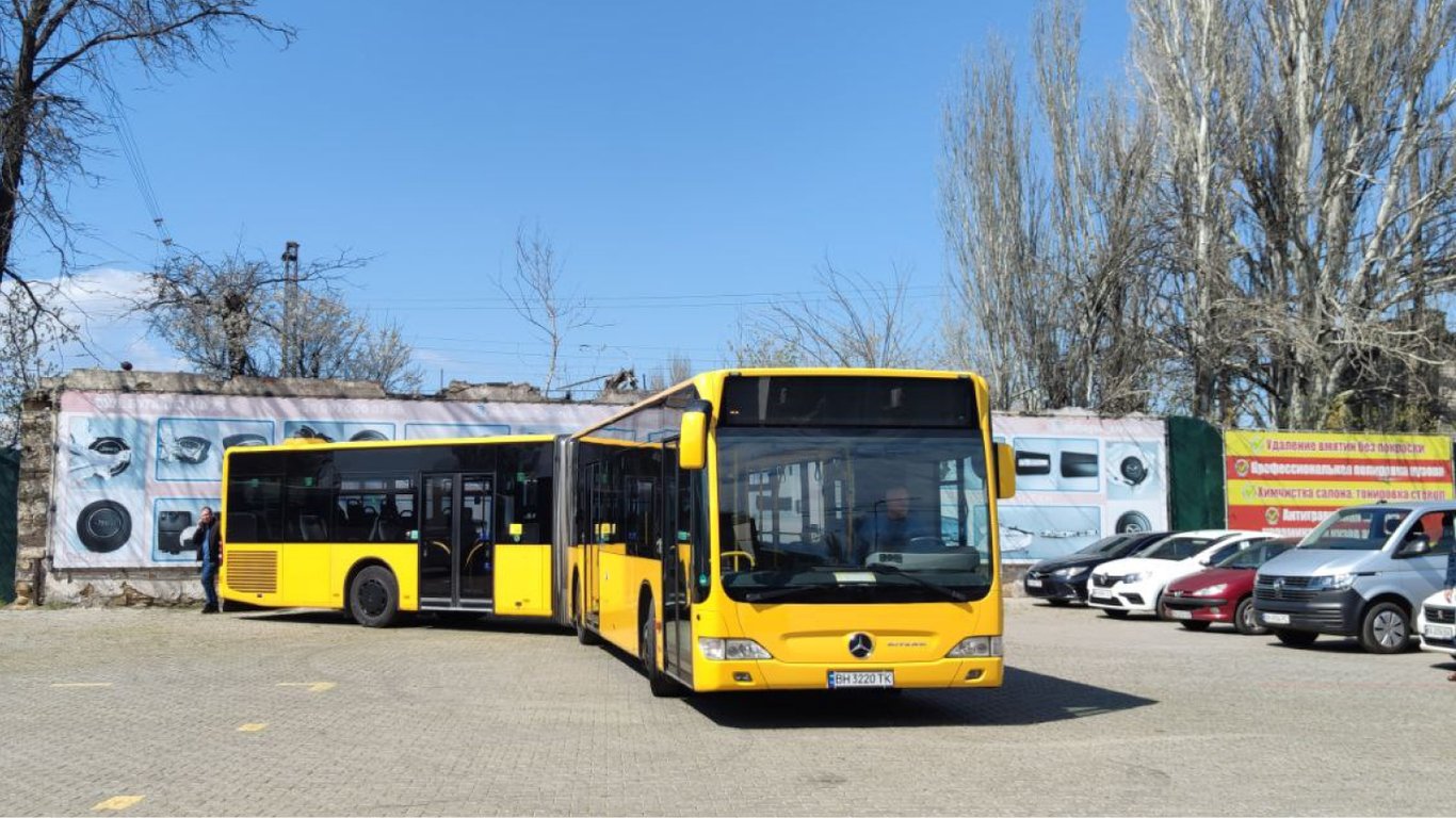 Поминальные дни в Одессе: работа общественного транспорта