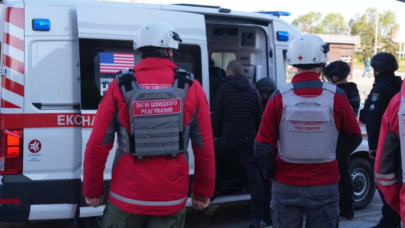 Окупанти атакували Запорізьку область дронами і РЗСВ: 4 людини поранені