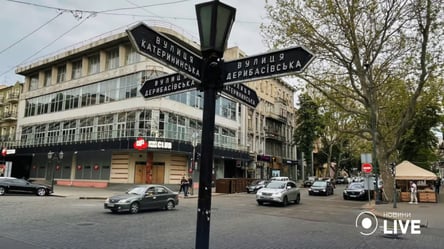 Бувалкина вместо Бочарова: в Одессе переименовали улицу в честь Героя Украины - 285x160