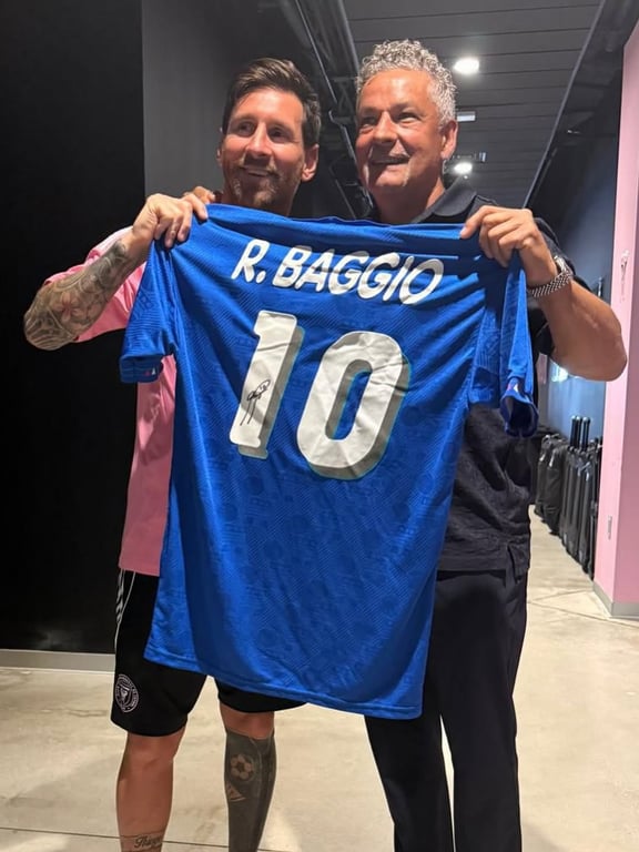 Лионель Месси и Роберто Баджо