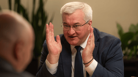 Cибіга: Зеленський готовий обговорювати територіальні питання з Путіним - 290x160