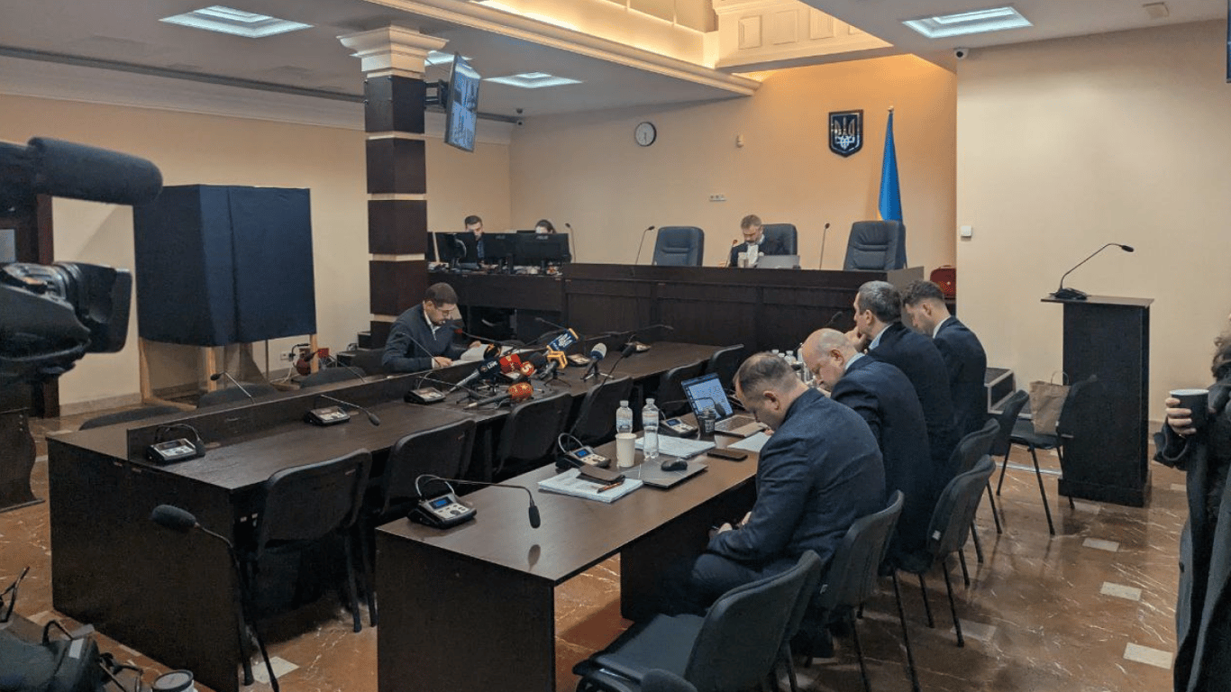 Справа Енергоатому — ексвіцепрем’єр під загрозою арешту