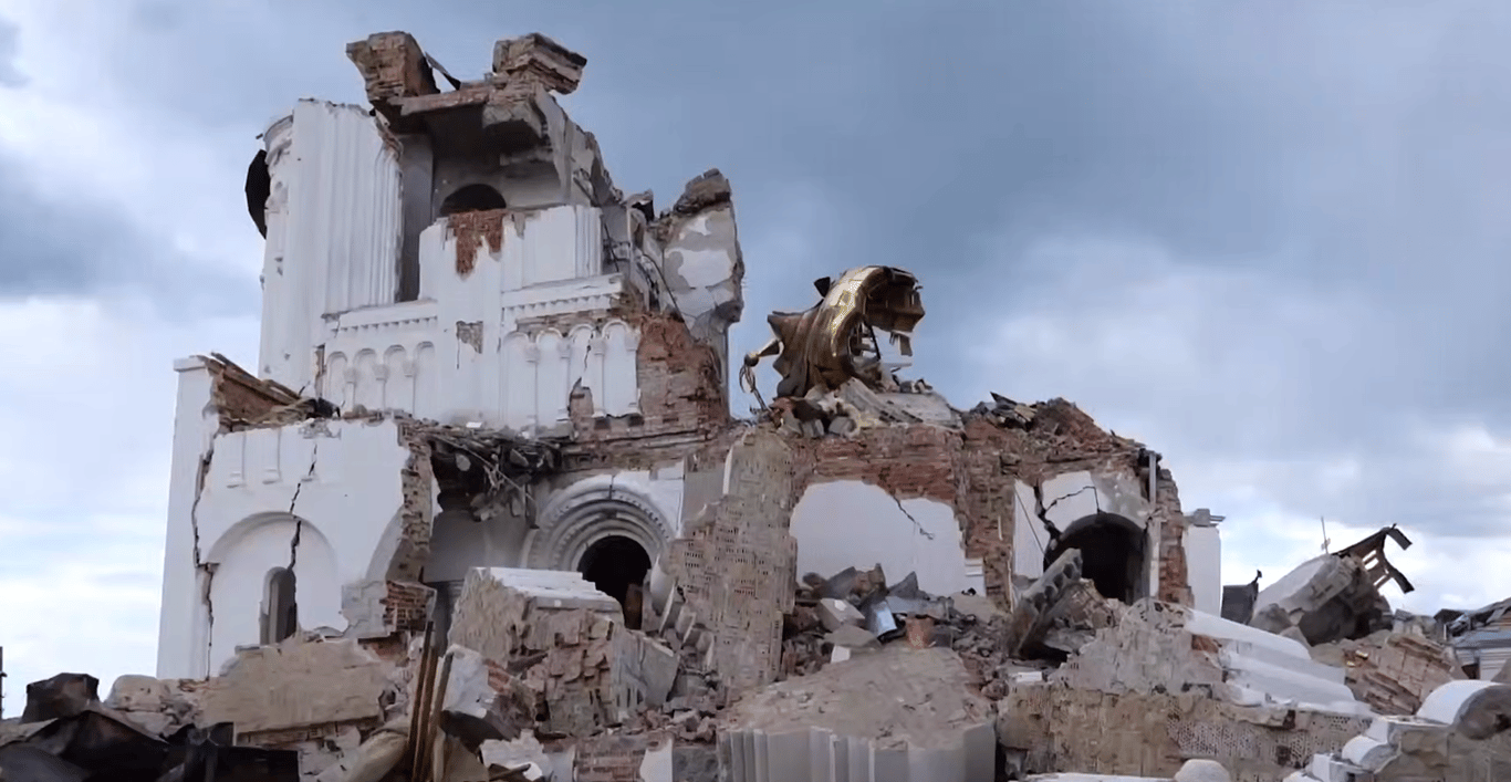 Зруйнована окупантами українська церква