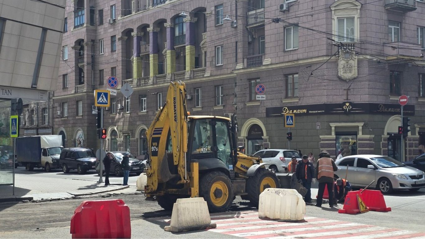 У Харкові змінили рух транспорту одразу на двох вулицях