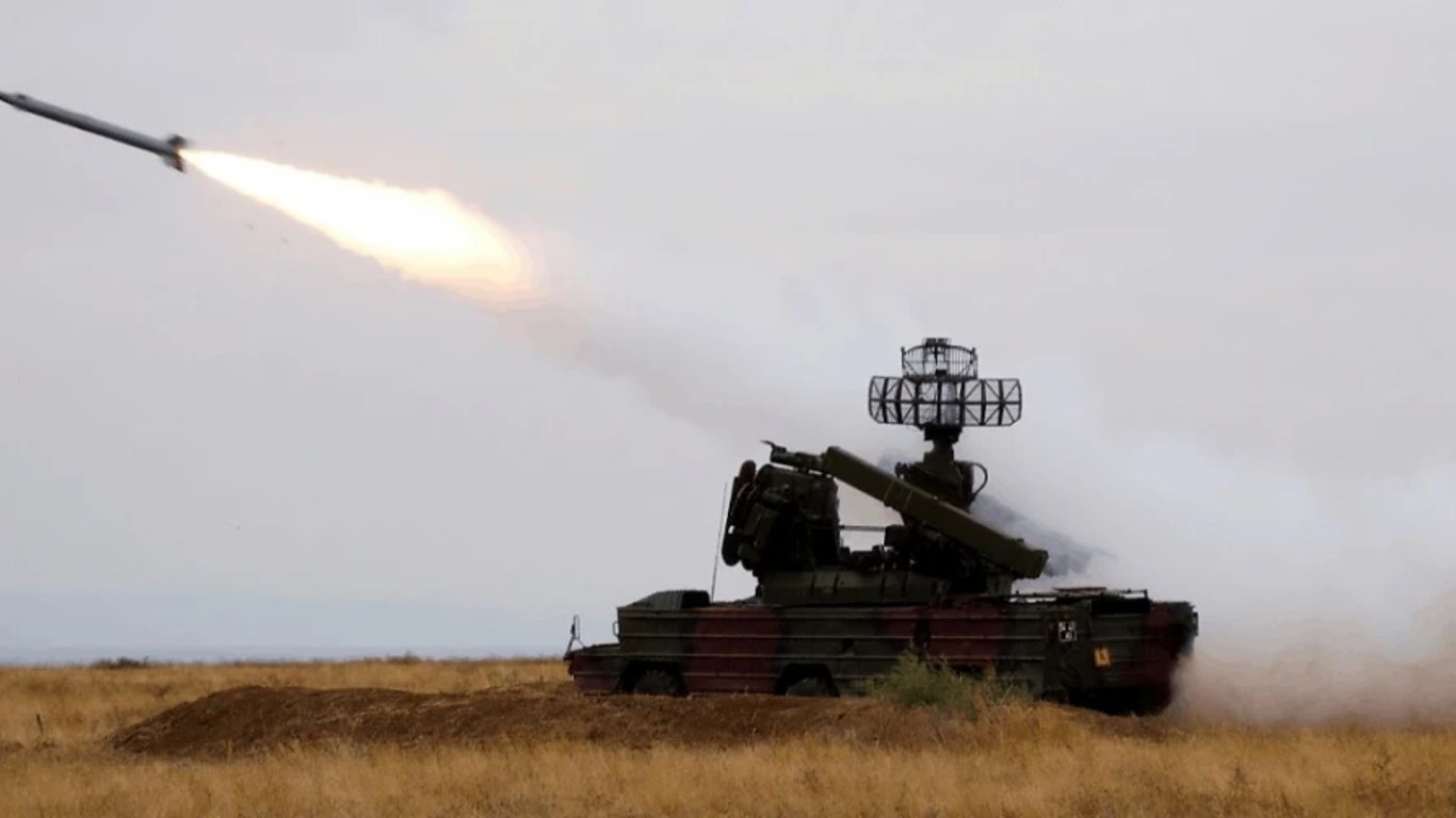 Управляемая ракета и вражеские празведчики — работа ПВО на юге Украины