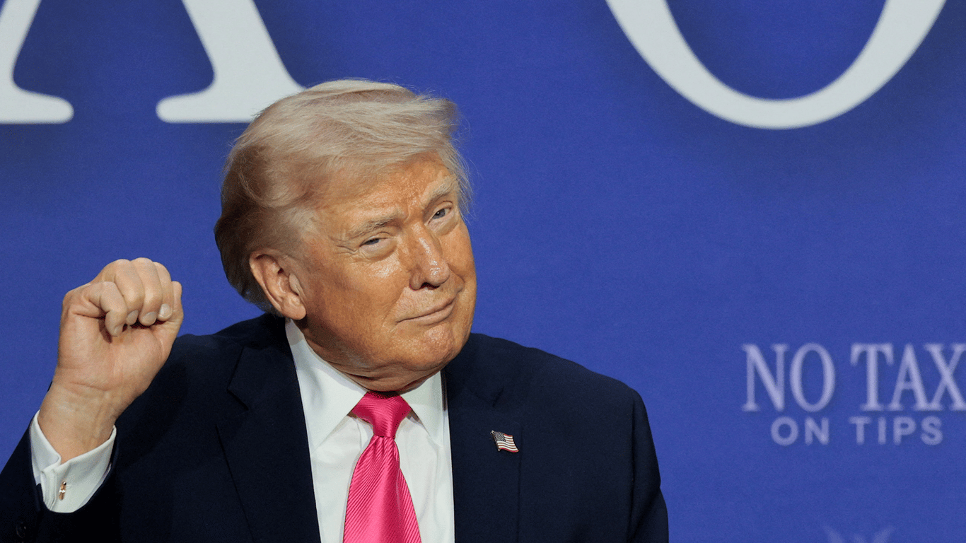 Іран розблокував Ормузьку протоку: як це вплинуло на ціну нафти