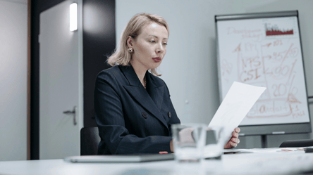 Розумні, але невдахи — які звички блокують шлях до успіху - 285x160