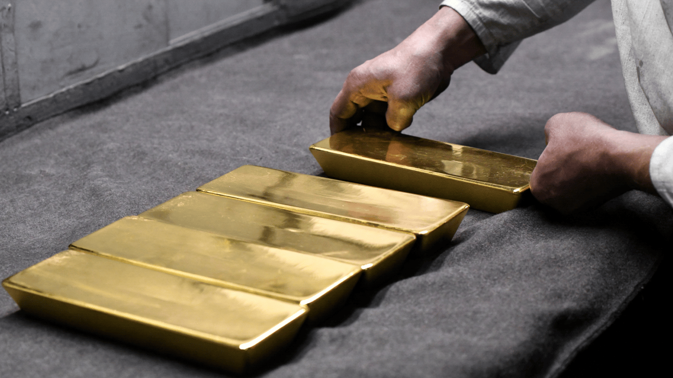 Ціна за 1 г золота в Україні станом на 12 лютого 2024 року