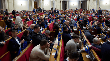 Раде предлагают разрешить работникам медитировать на работе - 285x160
