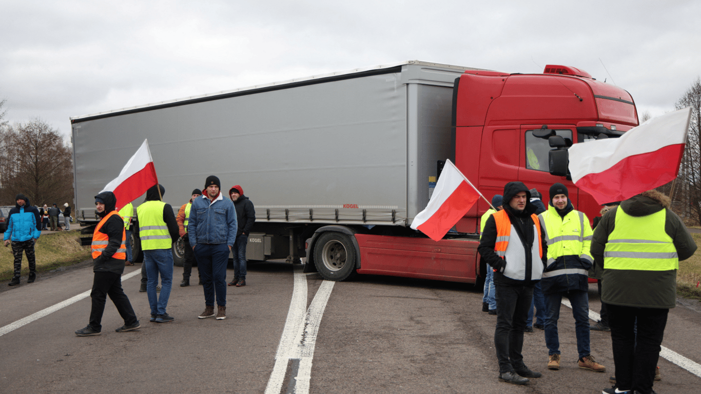 Повна блокада кордону з Україною — прикордонники відреагували на намір поляків