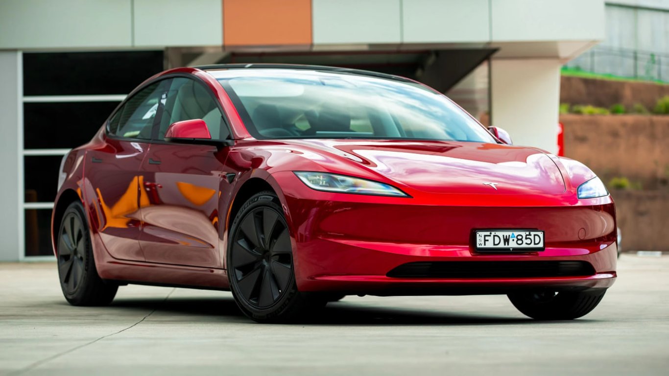 Четыре альтернативы Tesla Model 3 в 2024 году, которые стоит рассмотреть