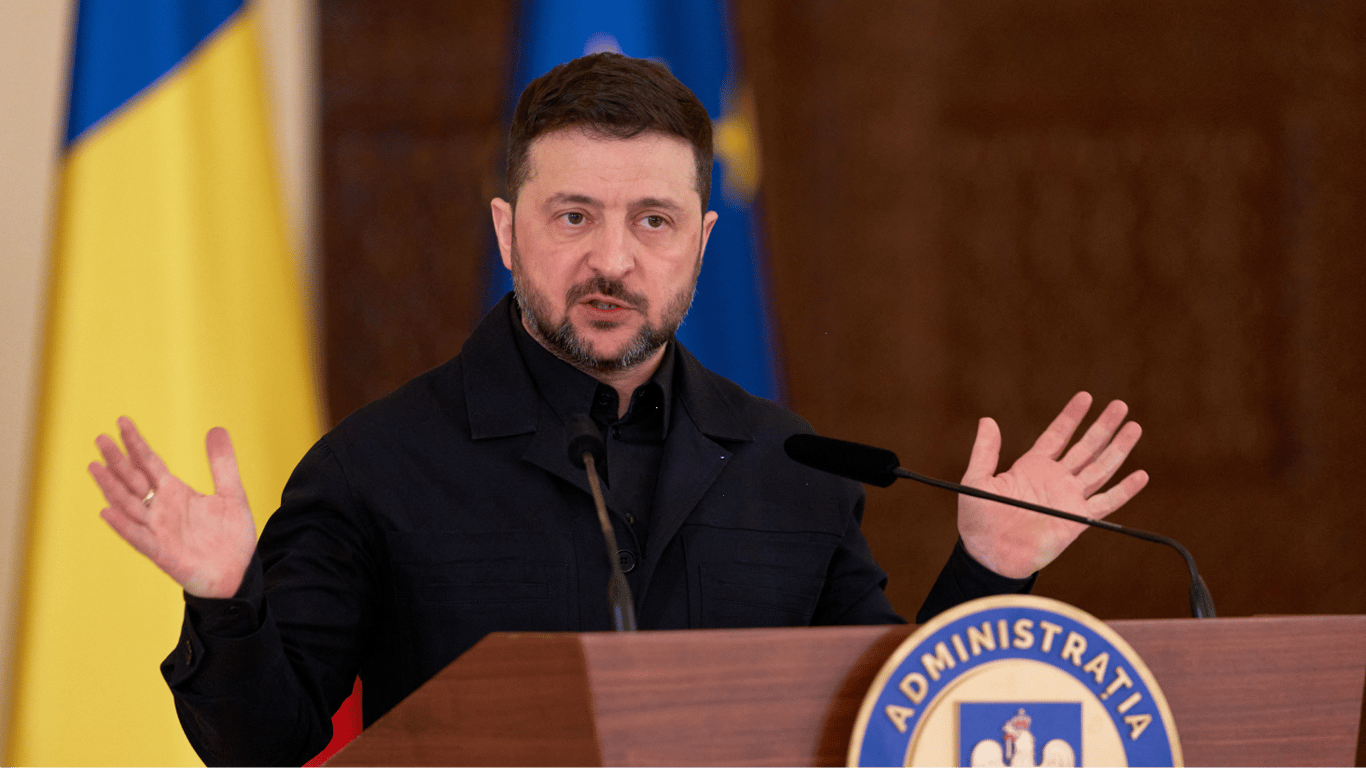 Зеленский оценил снятие санкций с Беларуси и России