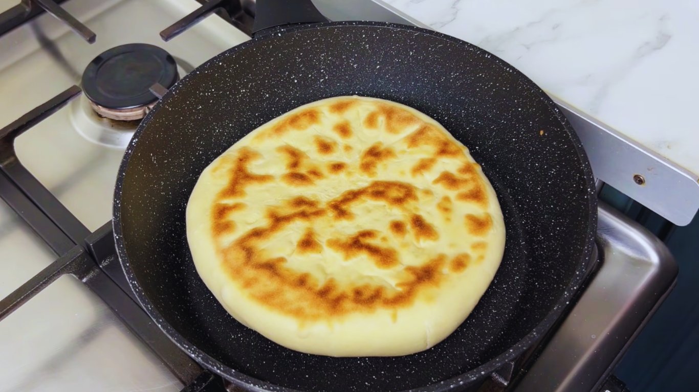 ліниві хачапурі на сніданок за 15 хвилин