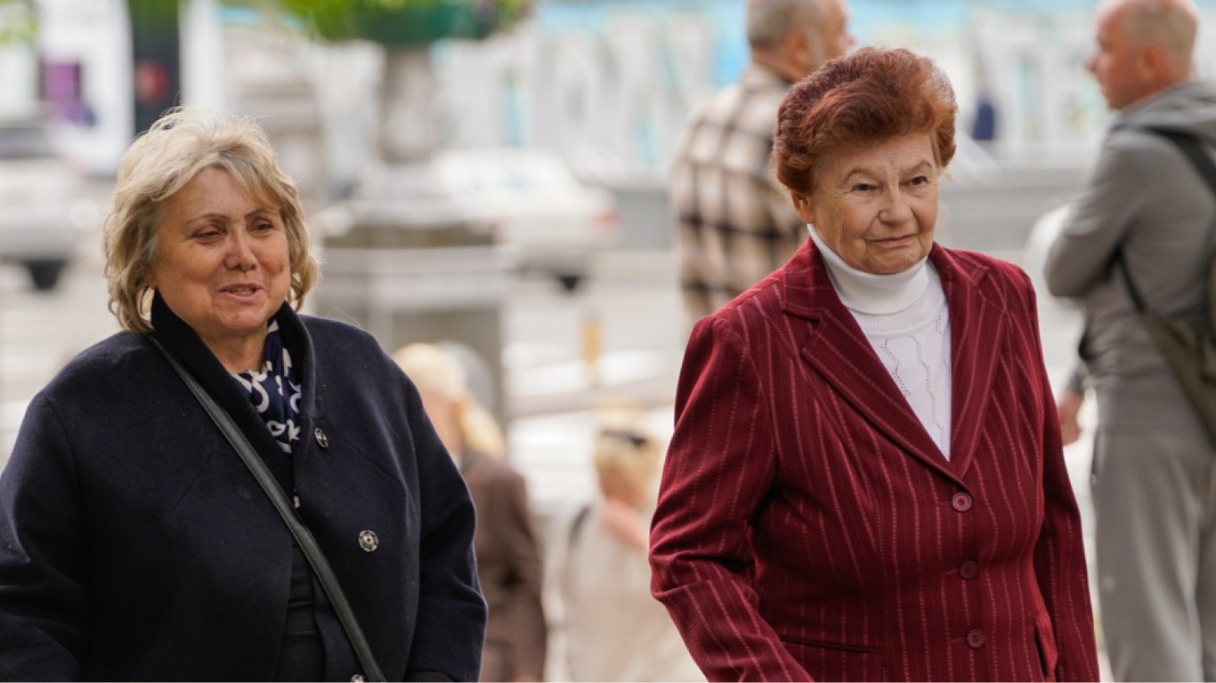 Пенсии в Украине – почти четверти пенсионеров выплачивают до 10 тыс. грн
