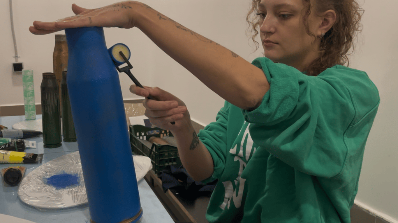 Робота під час розпису гільз 