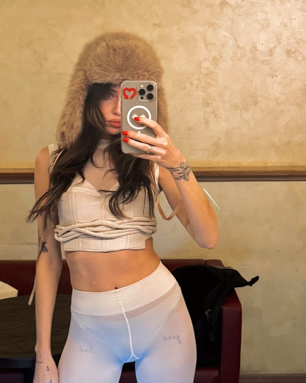 Співачка Надя Дорофєєва