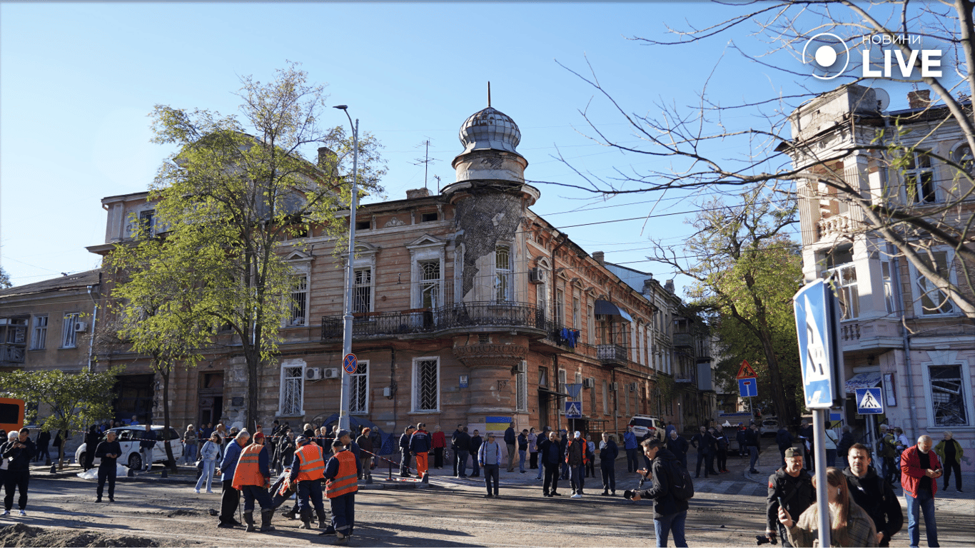 Последствия ракетной атаки — в Одессе повреждены 33 дома