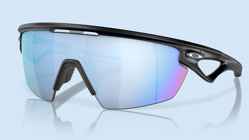 Спортивные очки Oakley