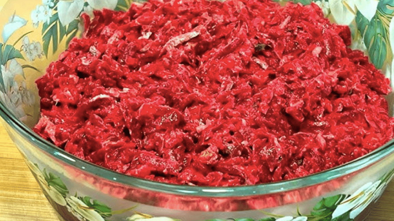 простий рецепт салата з буряком та огірками