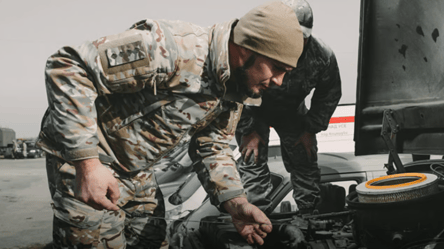 В "Азове" появилась вакансия автоэлектриков — сколько платят - 290x160