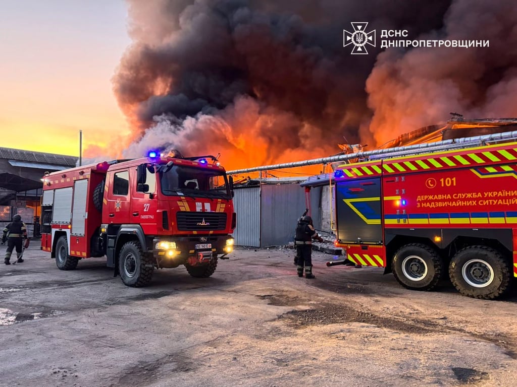 Російські дрони знову вдарили по Дніпропетровщині 2 листопада — що сталося