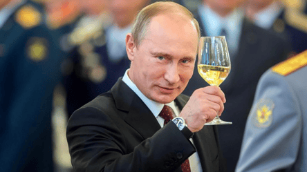 Импортный алкоголь попадает в Россию в обход санкций, — СМИ - 285x160