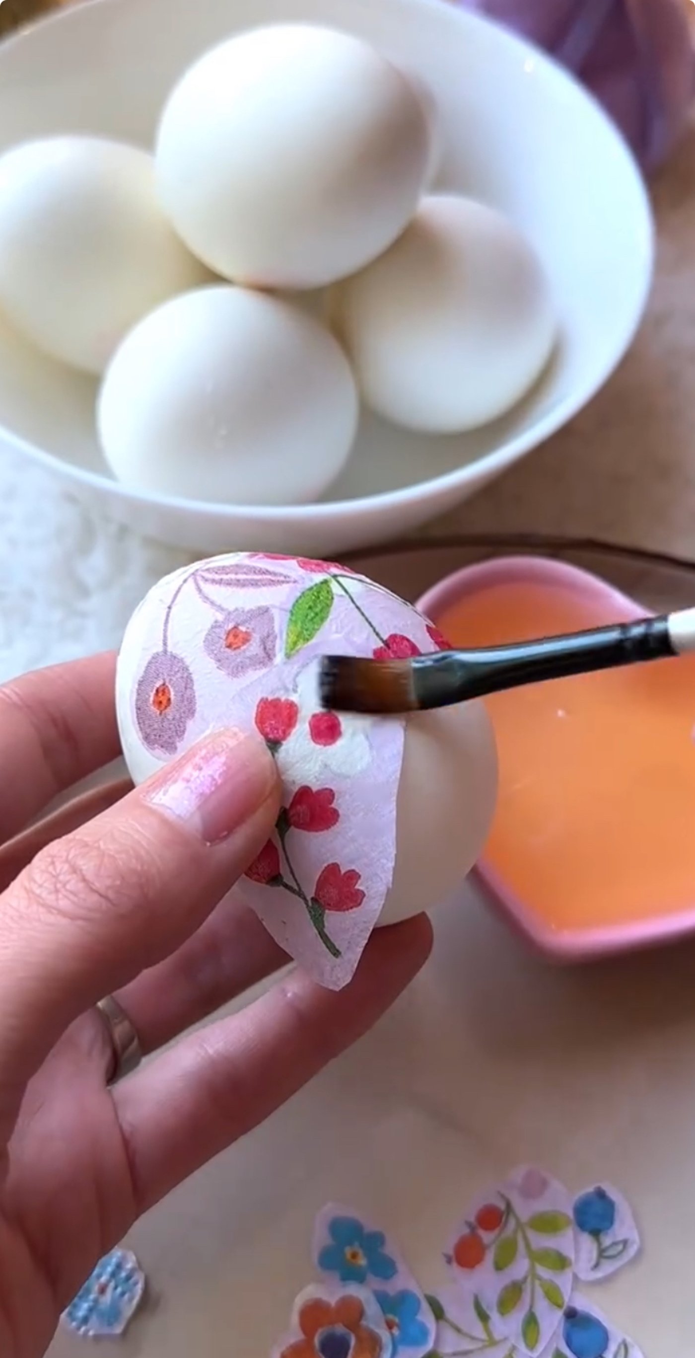 Простий декупаж яєць на Великдень 2025 - спосіб