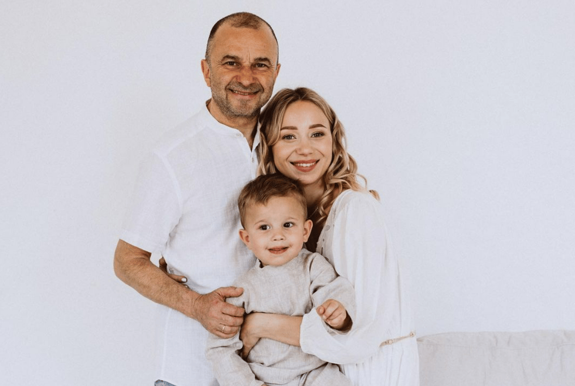 Виктор Павлик, Катя Репяхова и их сын Миша