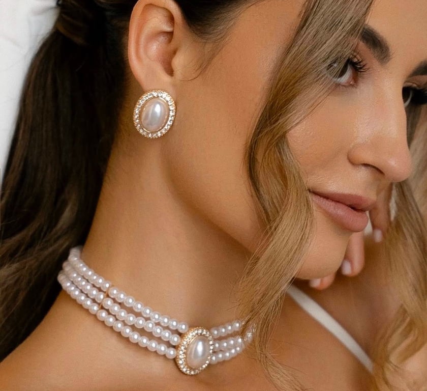 Прикраси з перлами мають дуже вишуканий вигляд